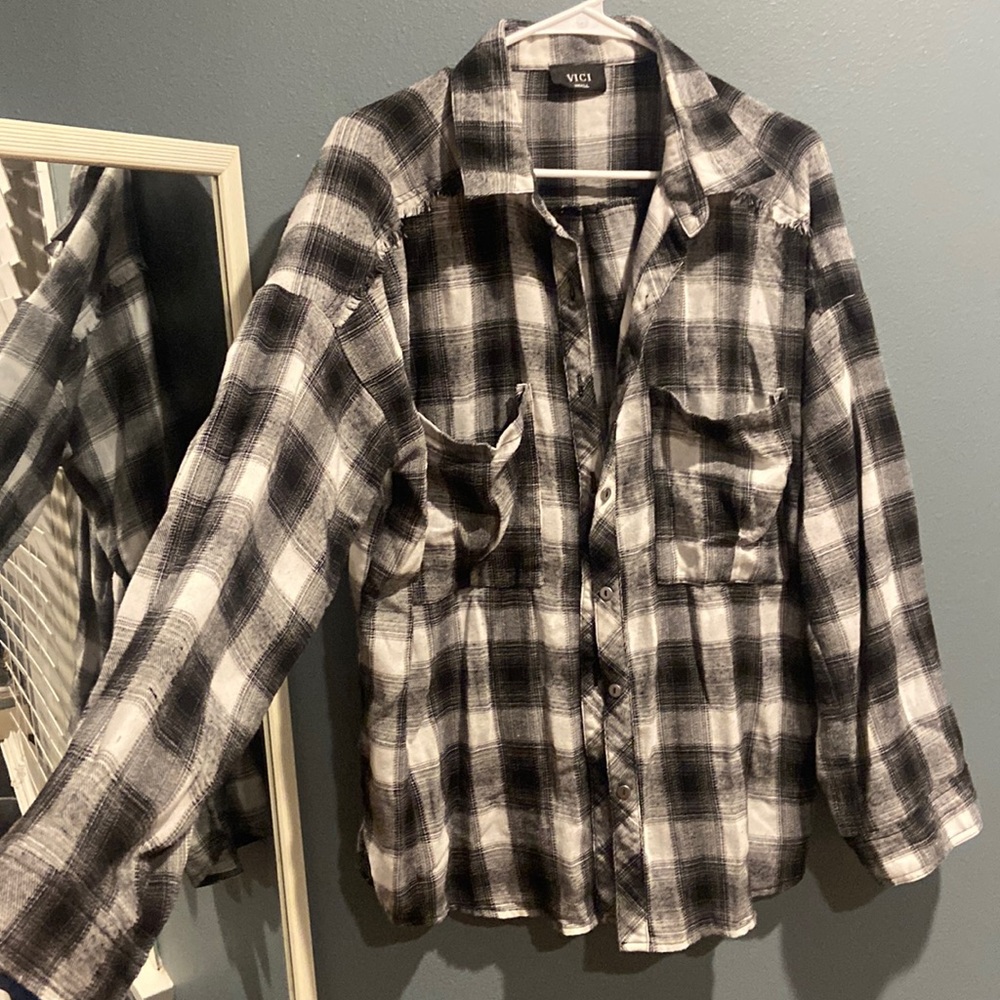 VICI Plaid Distressed Plaid Shirt